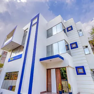 Fabhotel Oyster Hotel Gurgaon